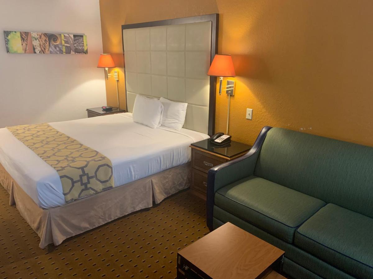 הובס Brentwood Inn & Suites מראה חיצוני תמונה